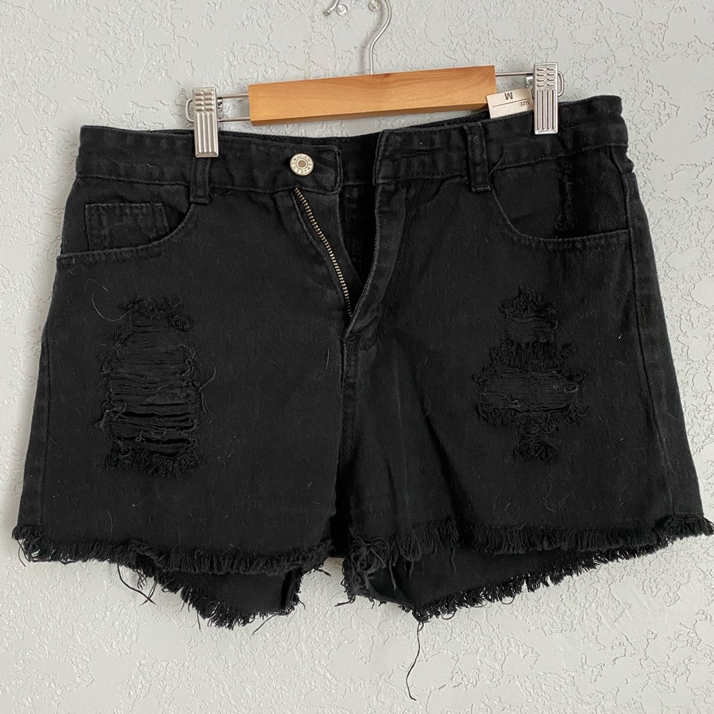 Black jean short